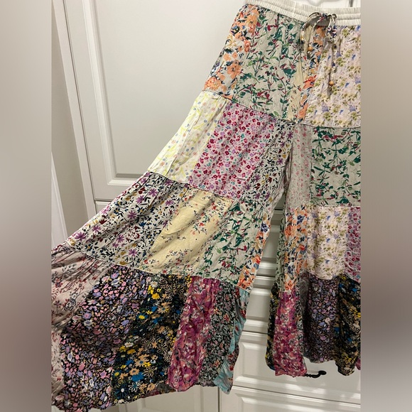 NWT Young Threads Bohemian Patchwork wide leg pants size M - Picture 8 of 11